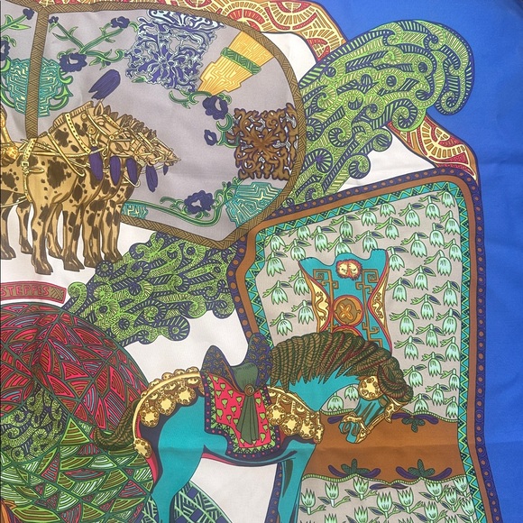 Hermes authentic 100% silk Carre 90 Paris Art des Steppes scarf - Picture 4 of 13